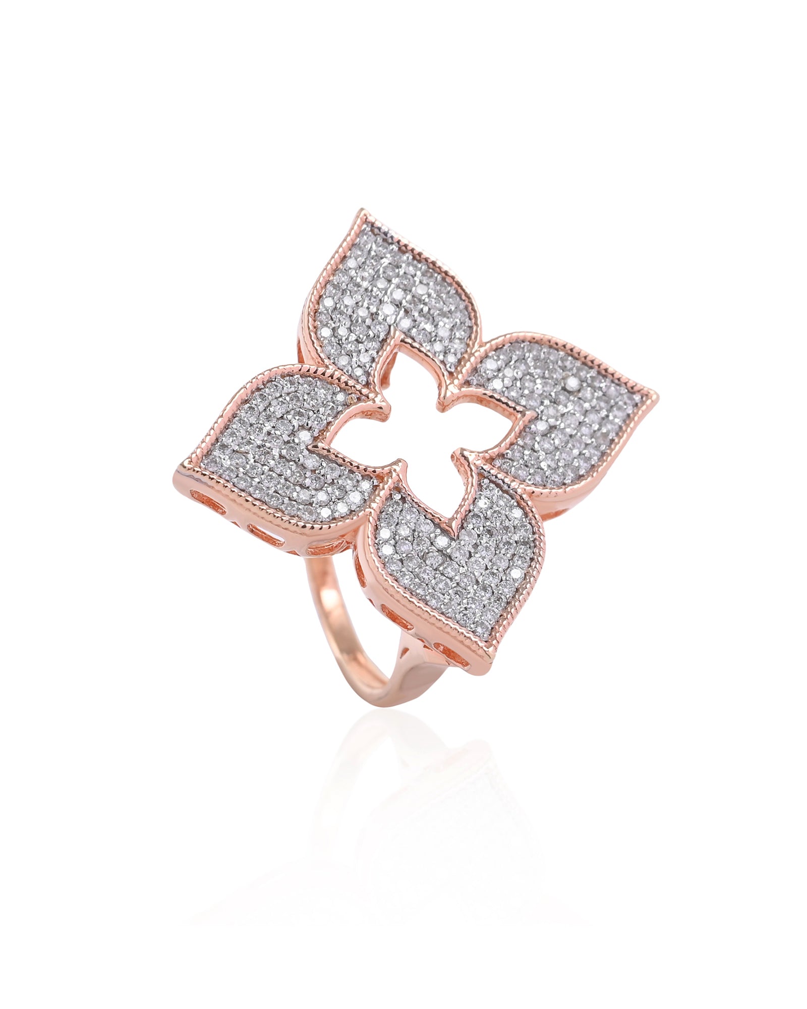 Clover ring