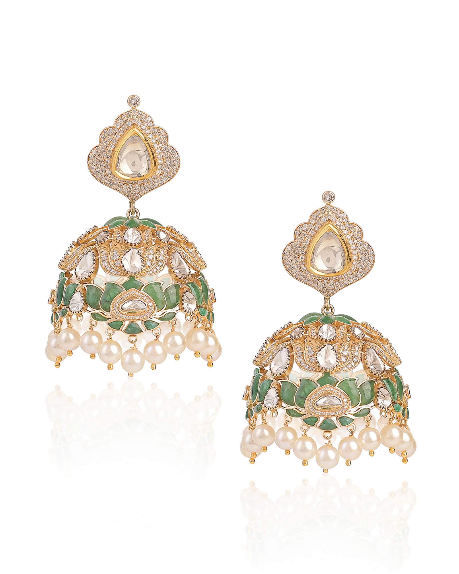 Nilofar Jhumkas