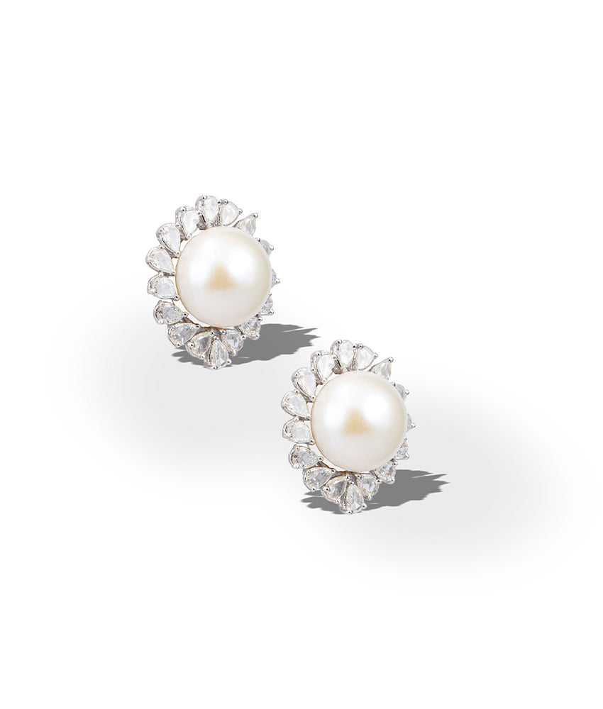 Pretty In Pearls Earrings